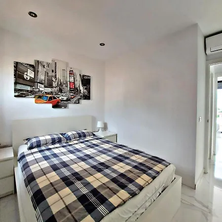 Sea View In Paradise Court